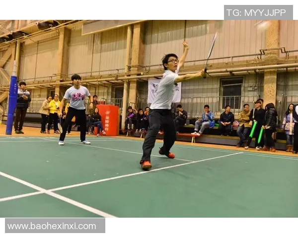 广州羽毛球队在世界锦标赛中的心理素质表现分析与反思 广州羽毛球队在世界锦标赛中的心理素质表现分析与反思