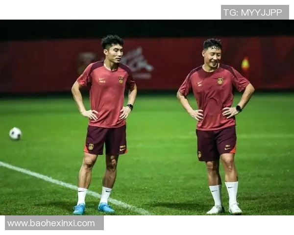 青梅竹马携手追梦路足球明星的成长与友情故事 青梅竹马携手追梦路足球明星的成长与友情故事